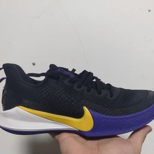 Nike Kobe Mamba Focus bastball sneaker